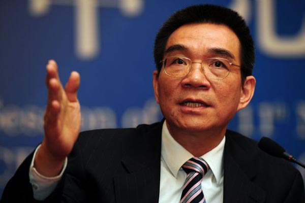 林毅夫:從經濟發(fā)展角度看基礎設施投資和建設