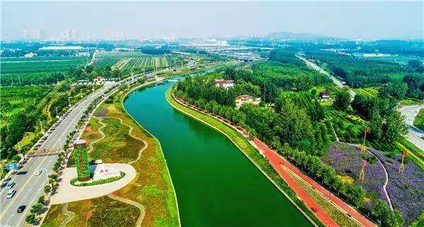 鹿泉經(jīng)濟(jì)開(kāi)發(fā)區(qū)傾力打造國(guó)家級(jí)孵化器