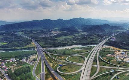 宣城經(jīng)濟(jì)技術(shù)開(kāi)發(fā)區(qū) 加快產(chǎn)業(yè)轉(zhuǎn)型 推動(dòng)創(chuàng)新發(fā)展